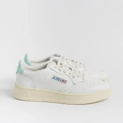 AUTRY - Collezione donna Autry - Aulw Ll49 -Sneakers Low Wom All Leat - Bianco Turchese<Collezione Scarpe Donna Sneakers