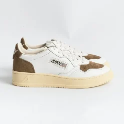 AUTRY - Collezione donna Autry - Aulw Sl06 - Sneakers - Low Wom Suede Leat - Bianco Cigar<Collezione Scarpe Donna Sneakers