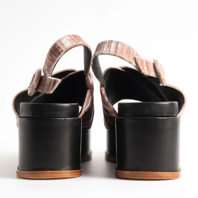 GIULIA TADDEUCCI Sandali Con Tacco - 2618148 - Cipria<Collezione Scarpe Donna Sandali Con Tacco