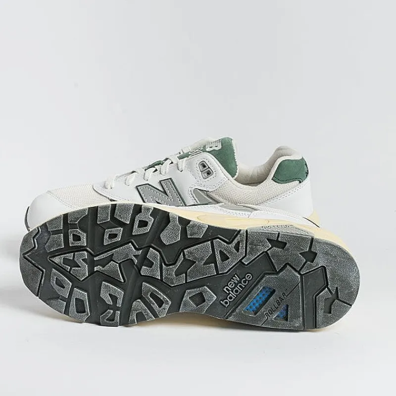 NEW BALANCE - Collezione Uomo New Balance - Sneakers - Mt580Rca - Bianco Verde<Collezione Scarpe Uomo Sneakers