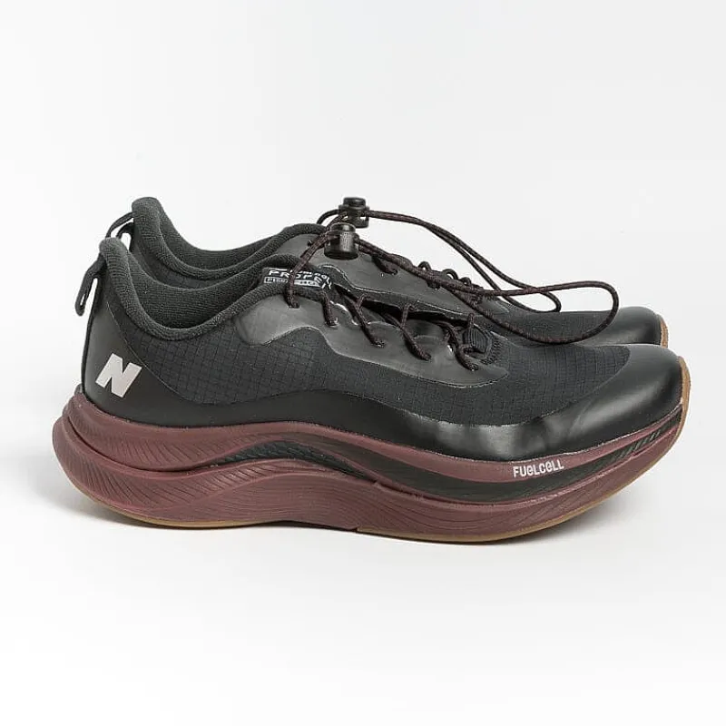 NEW BALANCE - Collezione Donna New Balance - Sneakers - Wfcpwbk - Nero<Collezione Scarpe Donna Sneakers