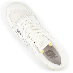 NEW BALANCE - Collezione Uomo New Balance - Sneakers Bb550Pwg - Bianco Beige<Collezione Scarpe Uomo Sneakers