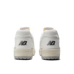 NEW BALANCE - Collezione Uomo New Balance - Sneakers Bb550Pwg - Bianco Beige<Collezione Scarpe Uomo Sneakers