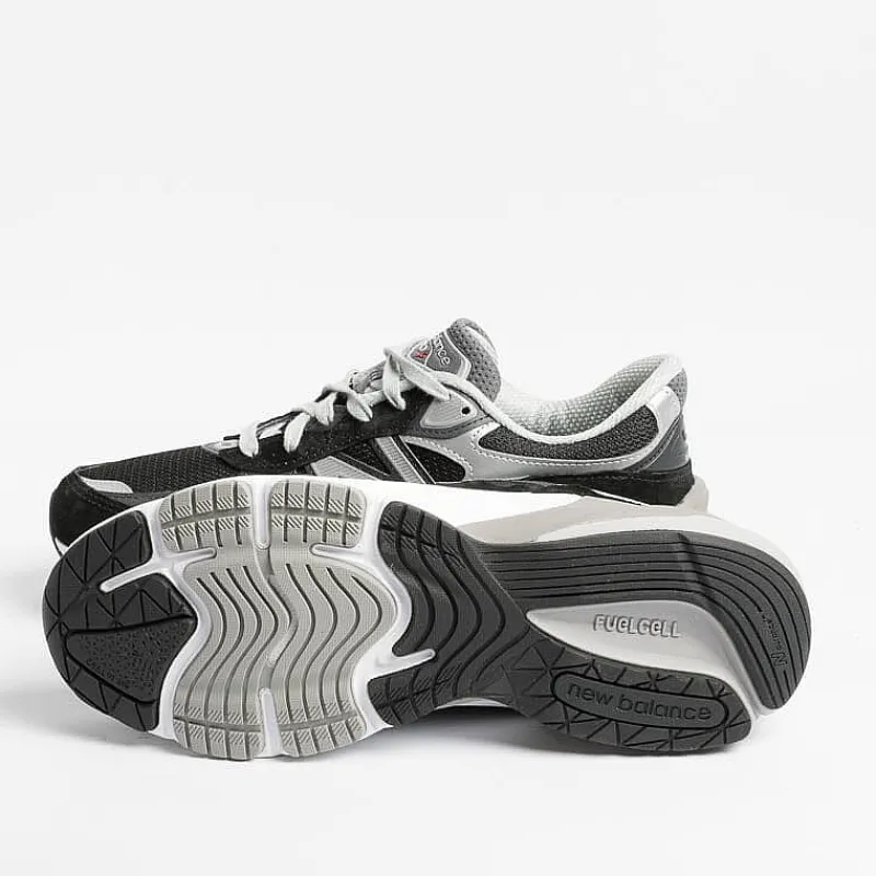 NEW BALANCE - Collezione Uomo New Balance - Sneakers M990Bk6 - Nero<Collezione Scarpe Uomo Sneakers