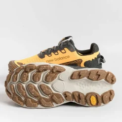 NEW BALANCE - Collezione Uomo New Balance - Sneakers Mtmorly3 - Arancione<Collezione Scarpe Uomo Sneakers