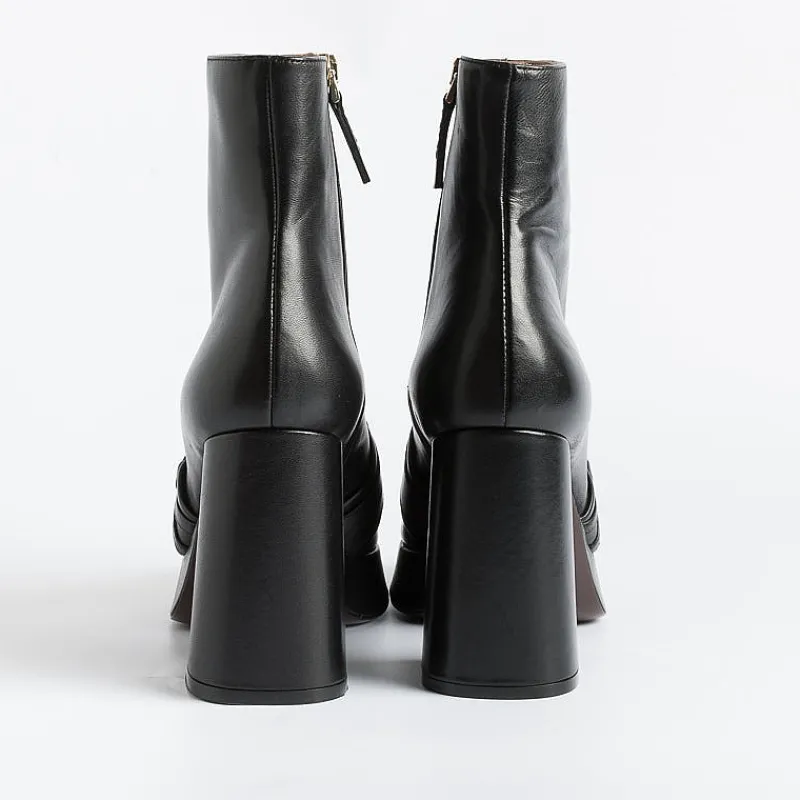 Roberto Festa - Stivaletto - Ivy - Nappa Nero<Collezione Scarpe Donna Stivaletti