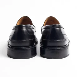 Tricker's - Mocassino Pelle - James - Nero<Collezione Scarpe Uomo Mocassini